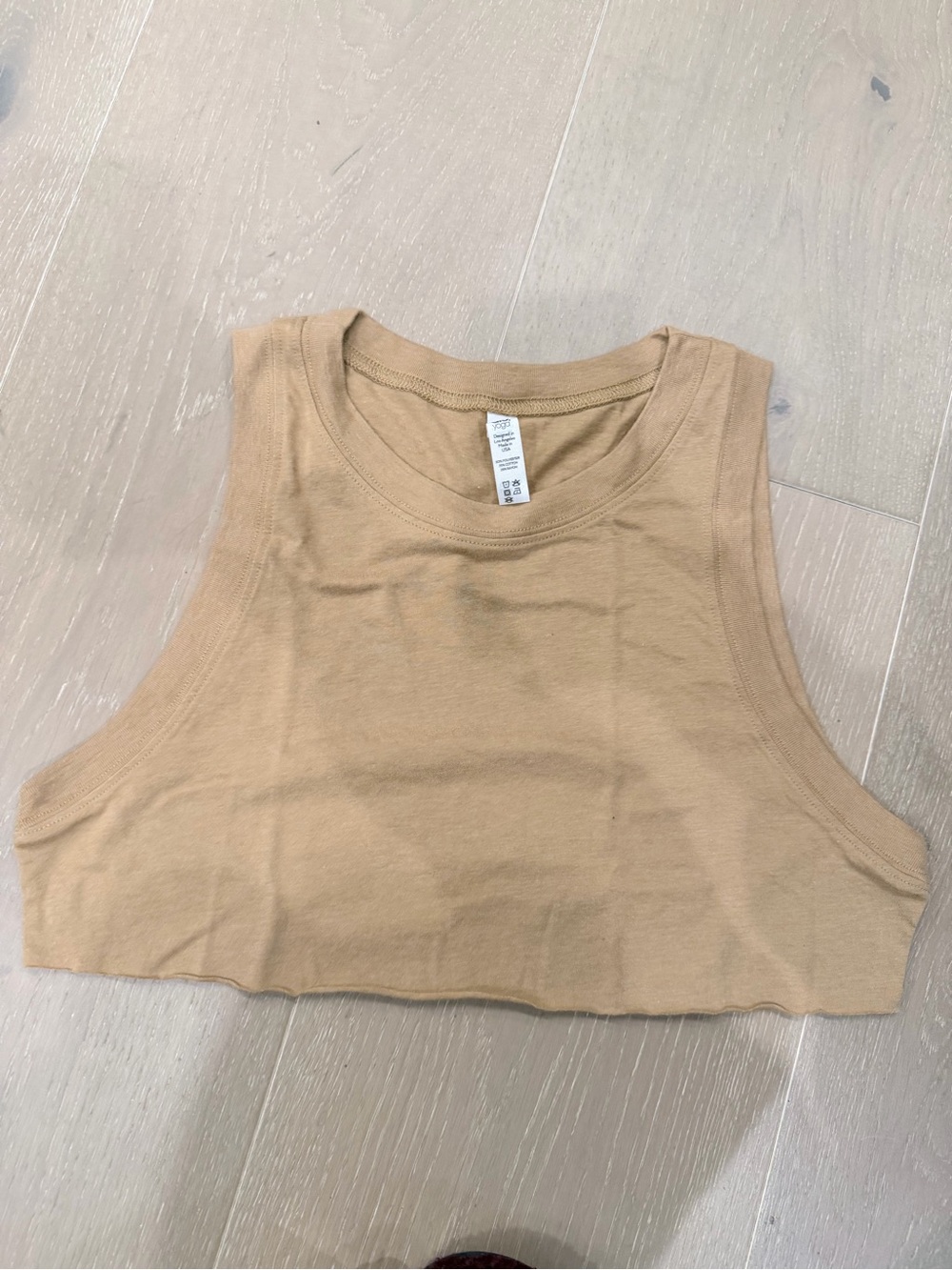 ALO Yoga Cropped Tank Top in Tan
